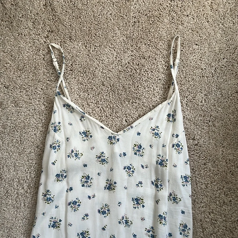 Reformation Dress - Picture 3 of 6